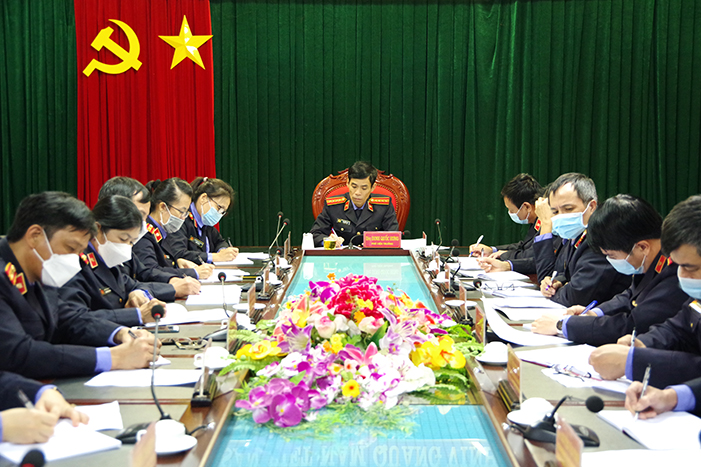 Chi bộ 2 – Đảng bộ Viện KSND tỉnh Tuyên Quang tổ chức sinh hoạt chuyên đề “Tự soi, tự sửa”