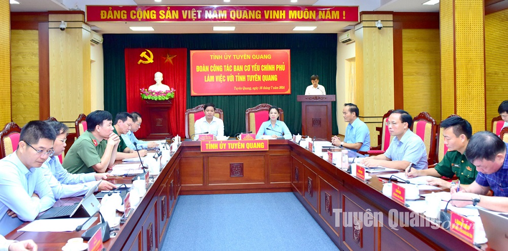 Đoàn công tác Ban Cơ yếu Chính phủ làm việc tại Tuyên Quang