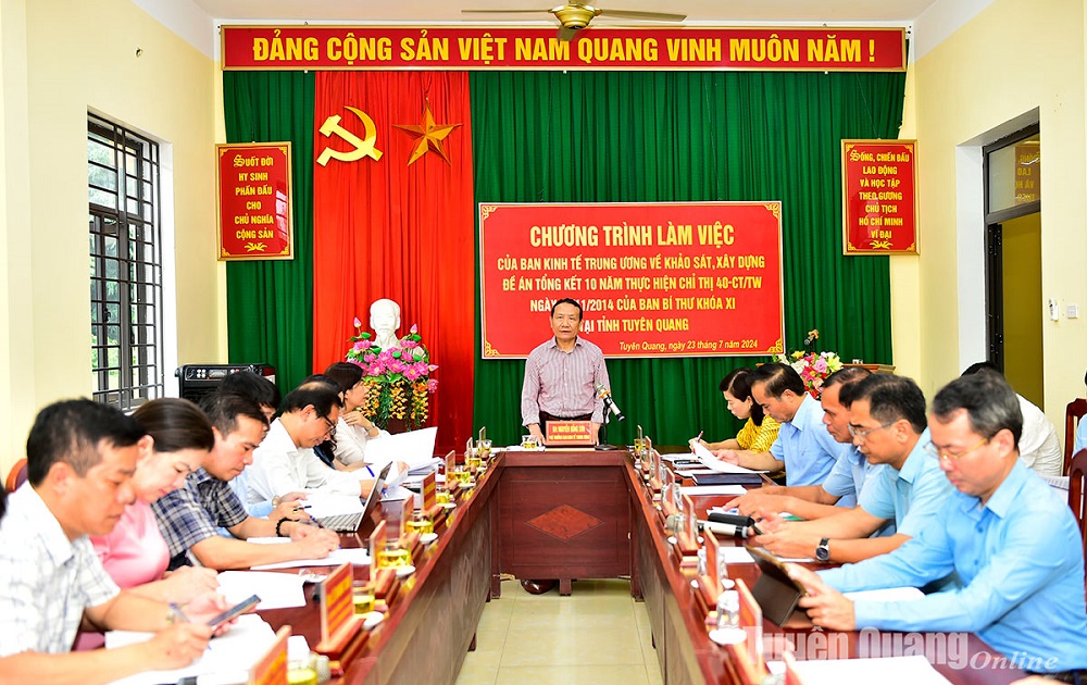 Đoàn công tác Ban Kinh tế Trung ương làm việc tại tỉnh Tuyên Quang